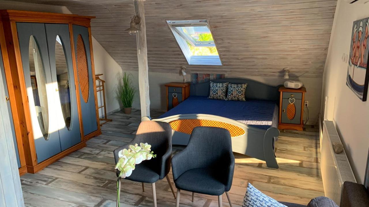 T.H.Ny Village Inn Cottage Tihany Dış mekan fotoğraf